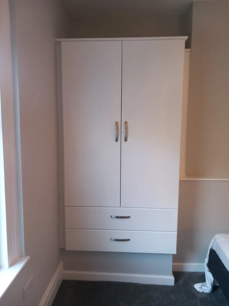 The Residence Dartmouth - Room 2 (En-Suite) Detail #10