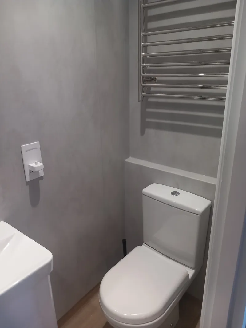 Room 3 En-Suite