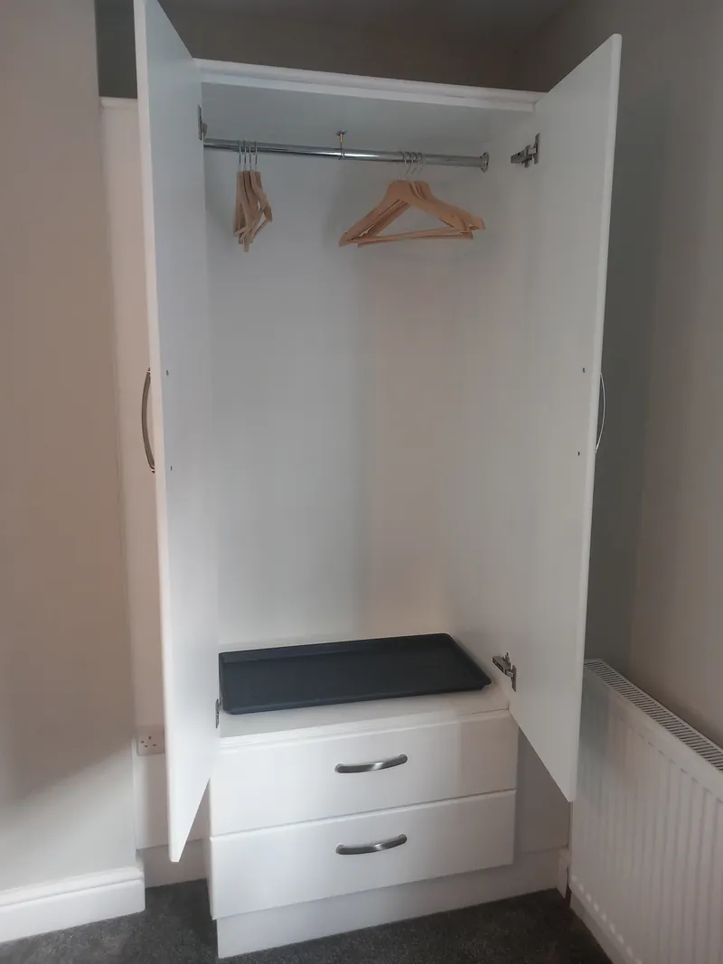 The Residence Dartmouth - Room 4 (En-Suite) Detail #15