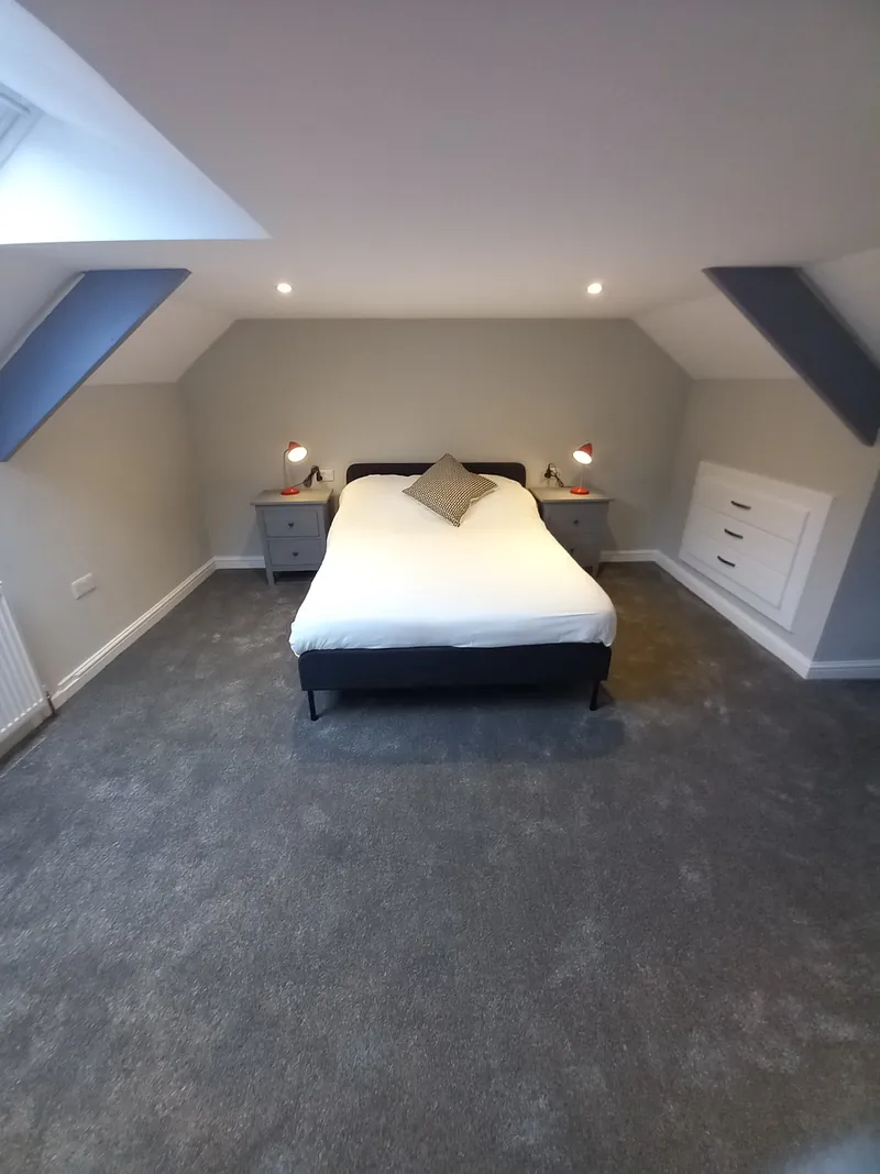 The Residence Dartmouth - Room 5 (En-Suite) Detail #12